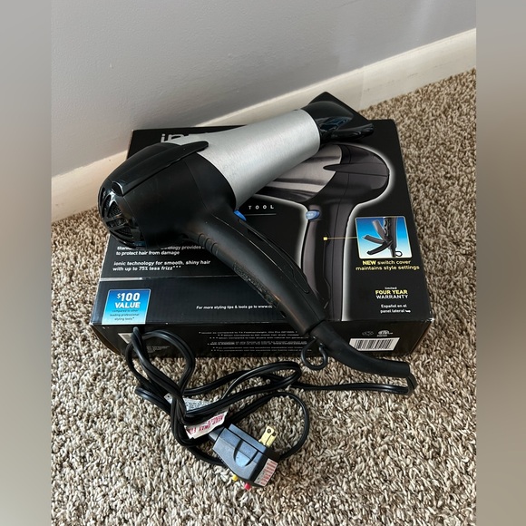 CONAIR Infiniti Pro Hair Dryer - Picture 3 of 5
